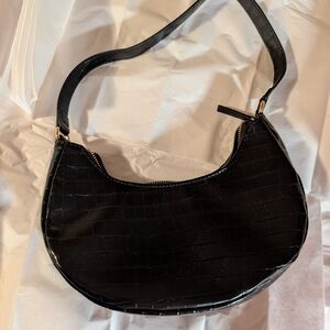 Old Navy Black Croc-Textured Shoulder Bag